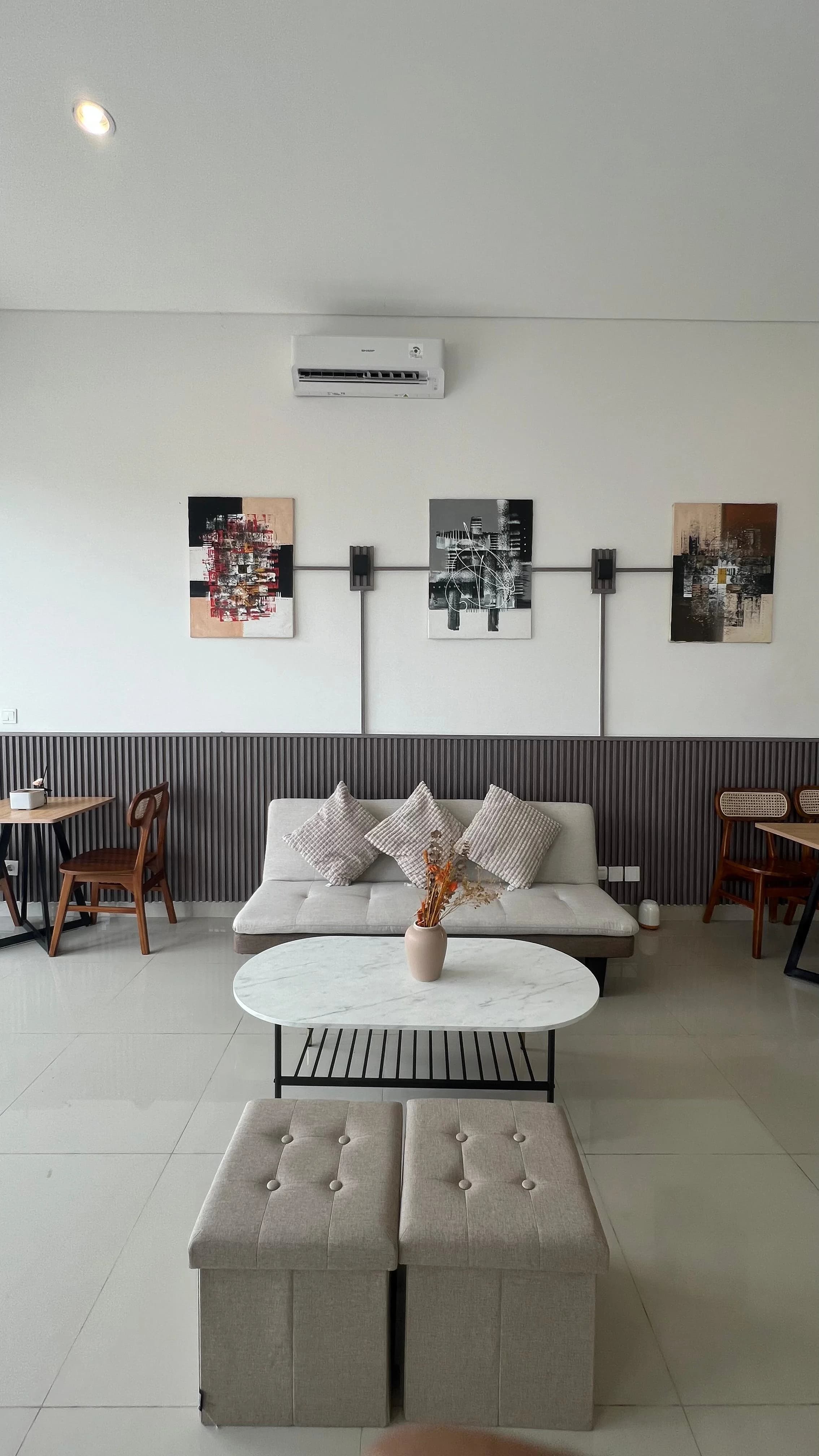 Nunaca Coffee and Pastry 2